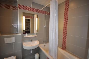 Отель Grand Hotel De Turin Франция, Париж, фото 15