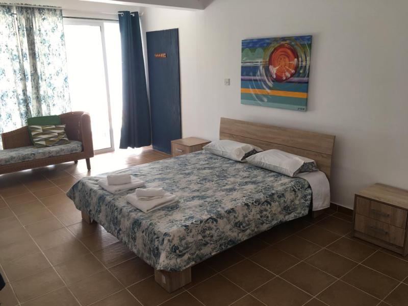 Periyiali Apartments