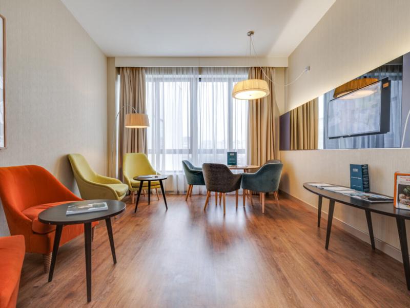 Edge Seligerskaya Moscow
