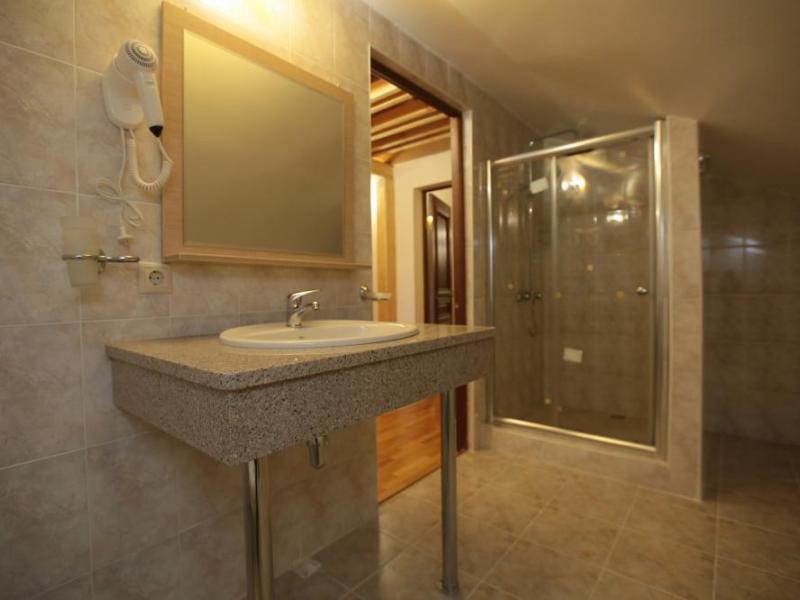 Киараз Арена