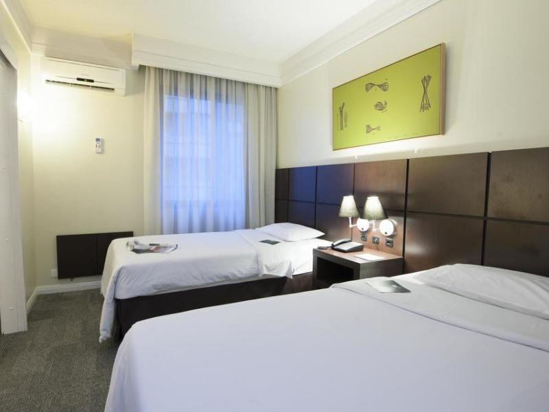 Slaviero Suites Curitiba Batel