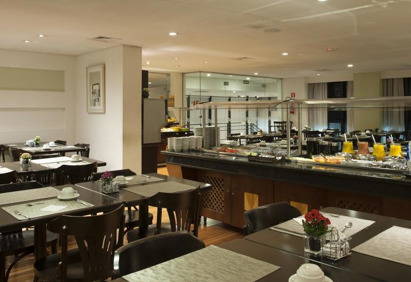 Slaviero Suites Curitiba Batel
