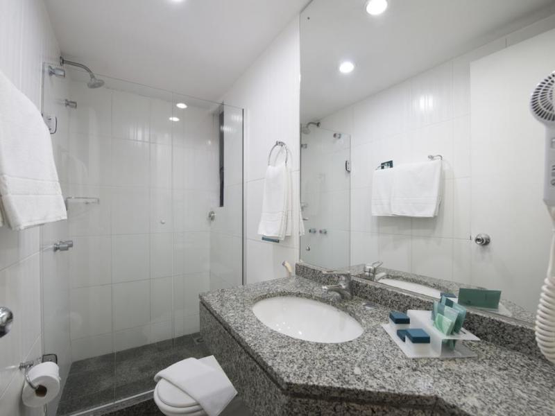 Slaviero Suites Curitiba Batel