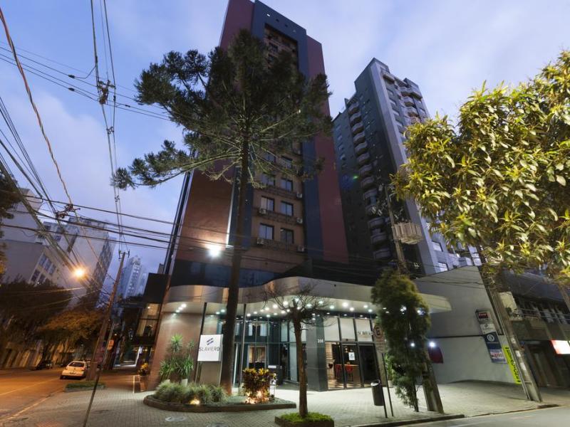 Slaviero Suites Curitiba Batel