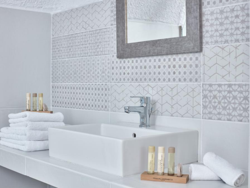 La Maltese Oia Luxury Suites