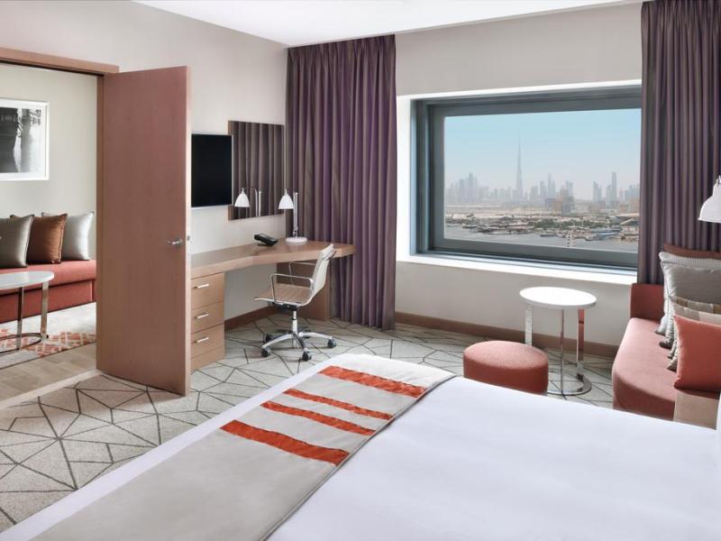 Holiday Inn Dubai Festival City