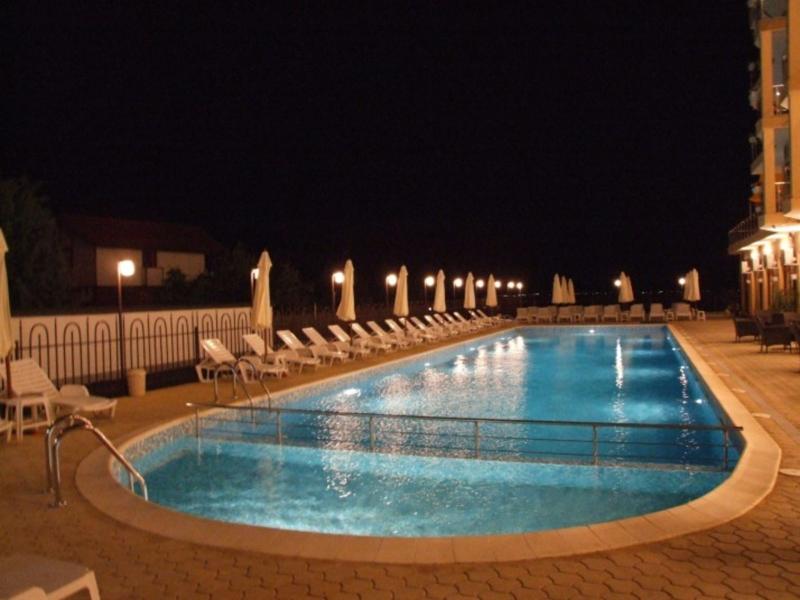 Aqua Dolphin Beach