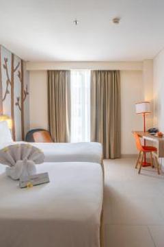 Отель Grand Livio Kuta Hotel Индонезия, Кута, фото 11