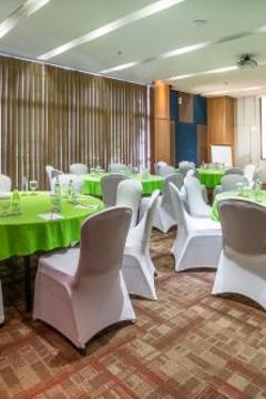 Отель Grand Livio Kuta Hotel Индонезия, Кута, фото 2