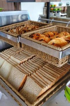 Отель Grand Livio Kuta Hotel Индонезия, Кута, фото 7