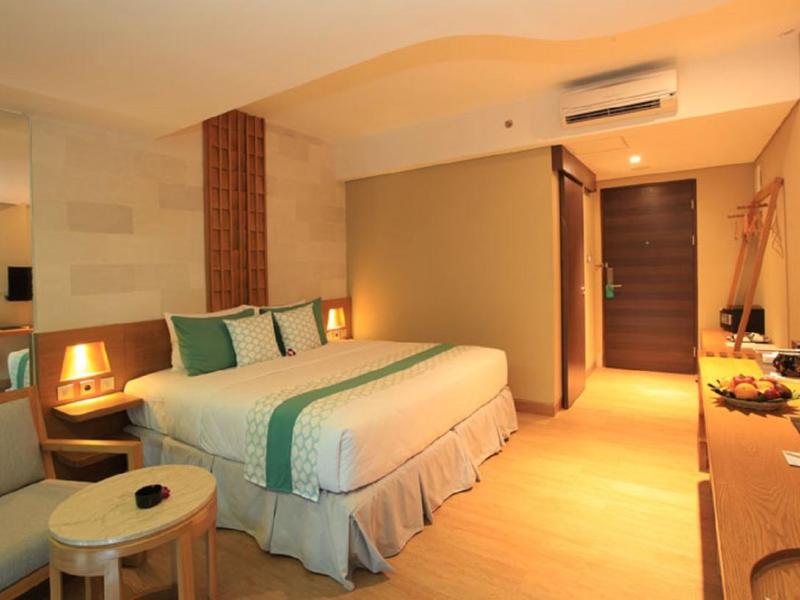 Bedrock Hotel Kuta Bali