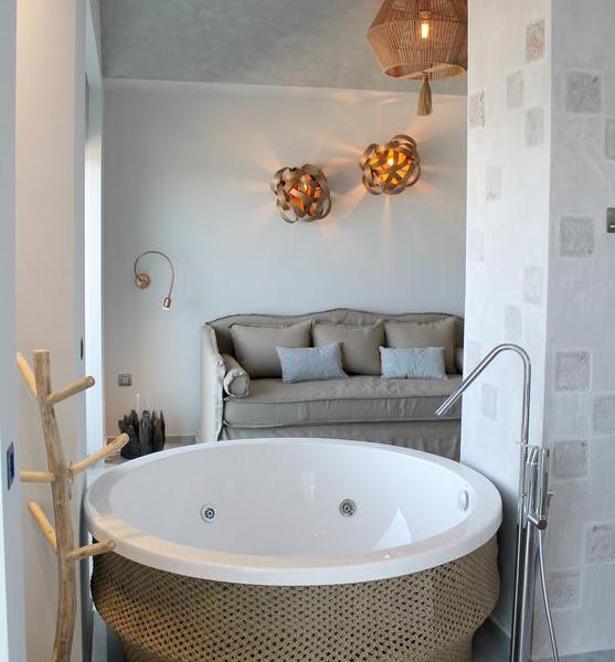 Blue Carpet Luxury Suites