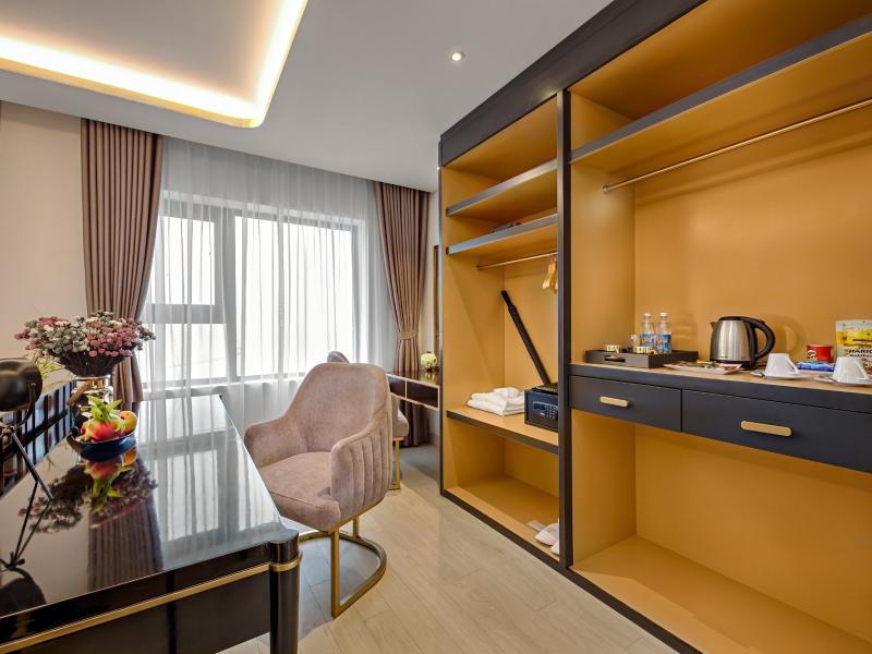 Wyndham Danang Golden Bay