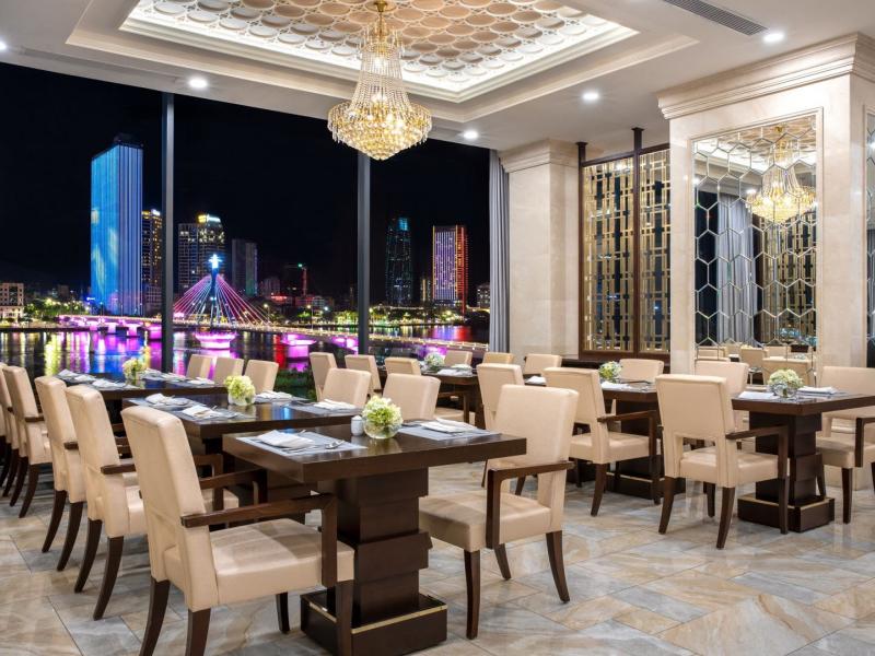 Melia Vinpearl Danang Riverfront