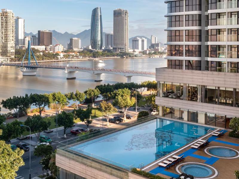 Melia Vinpearl Danang Riverfront