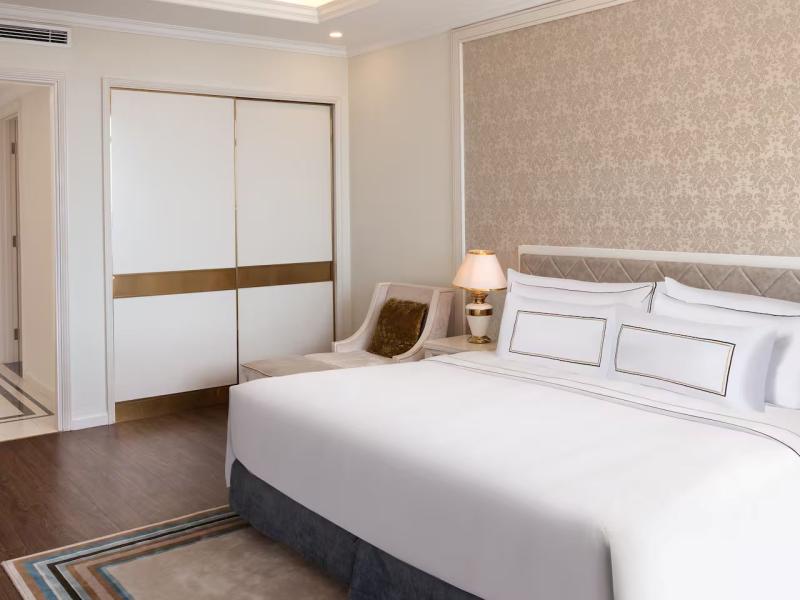 Melia Vinpearl Danang Riverfront