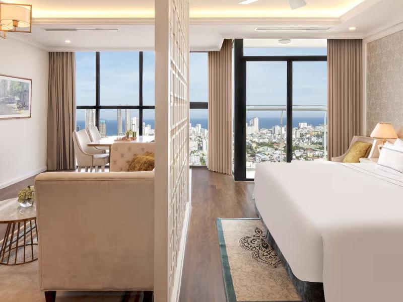 Melia Vinpearl Danang Riverfront