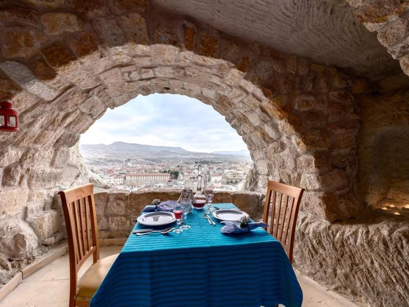 Temenni Evi