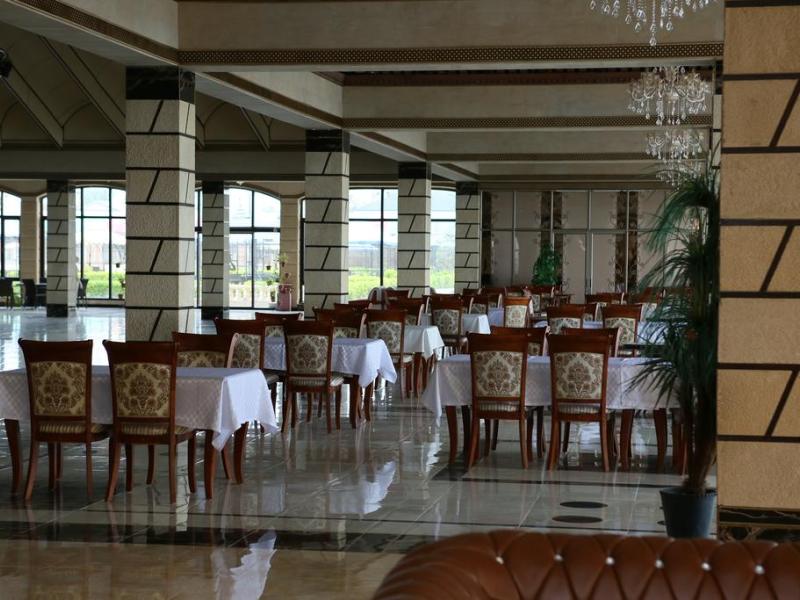 El Faro Hotel