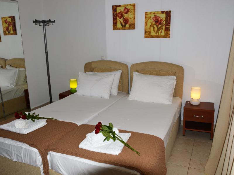 Villa Platanias