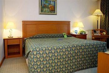 Отель Wyndham Tashkent Узбекистан, Ташкент, фото 24