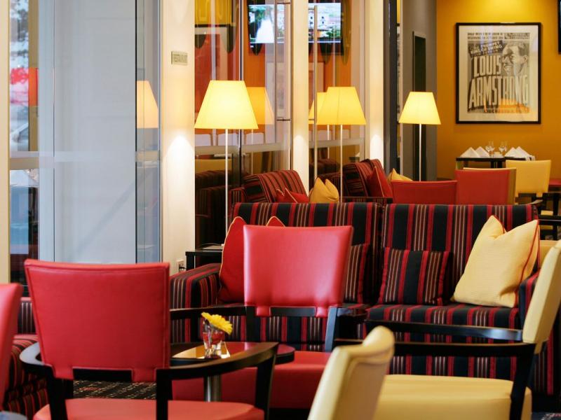 Vienna House Easy Airport Bucharest