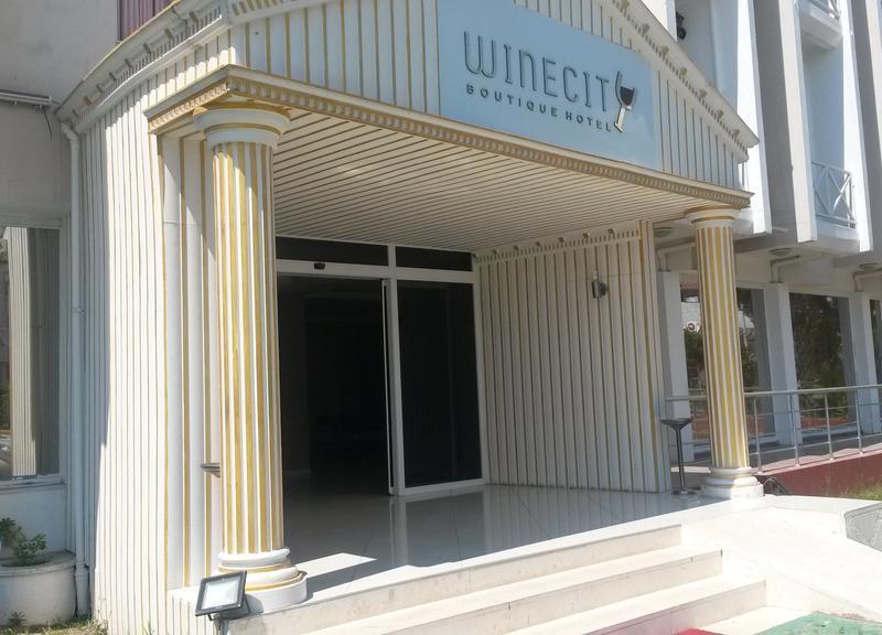 Winecity Boutique Hotel