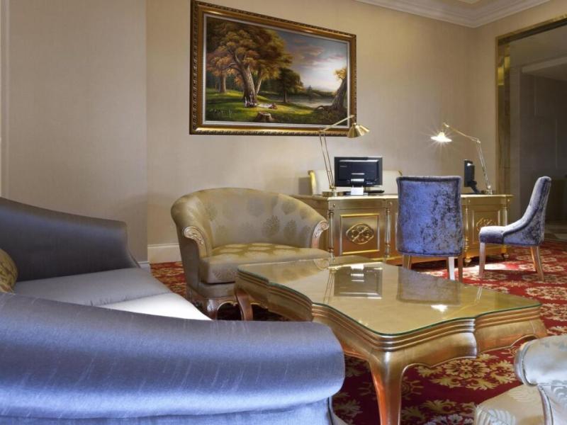 Sheraton Chongqing Hotel