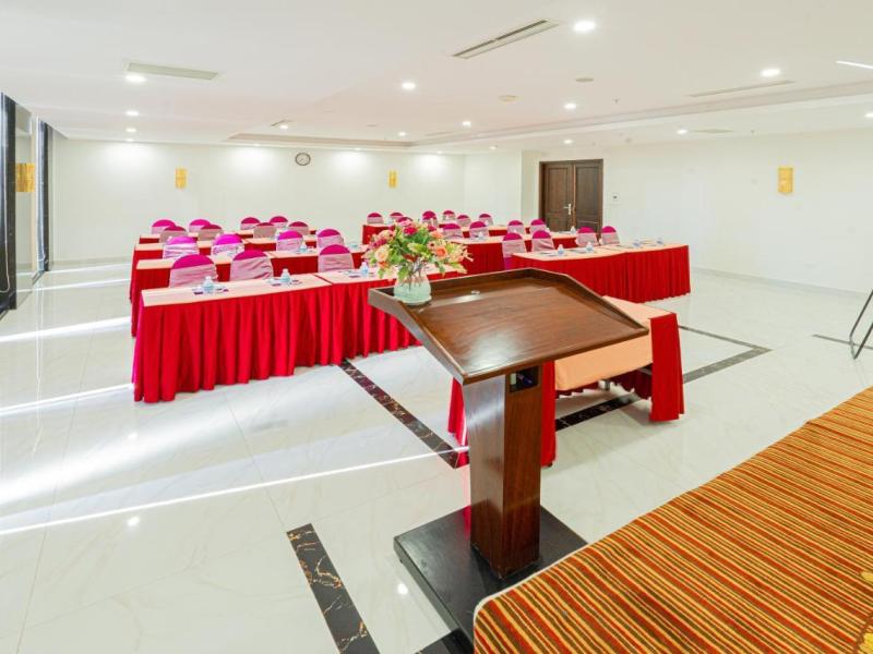 Bonjour Nha Trang Hotel