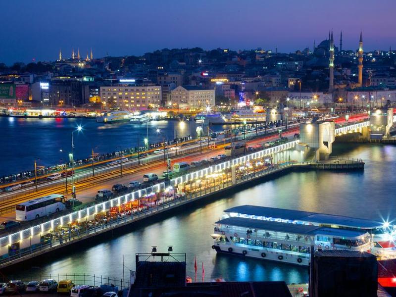 Momento Golden Horn