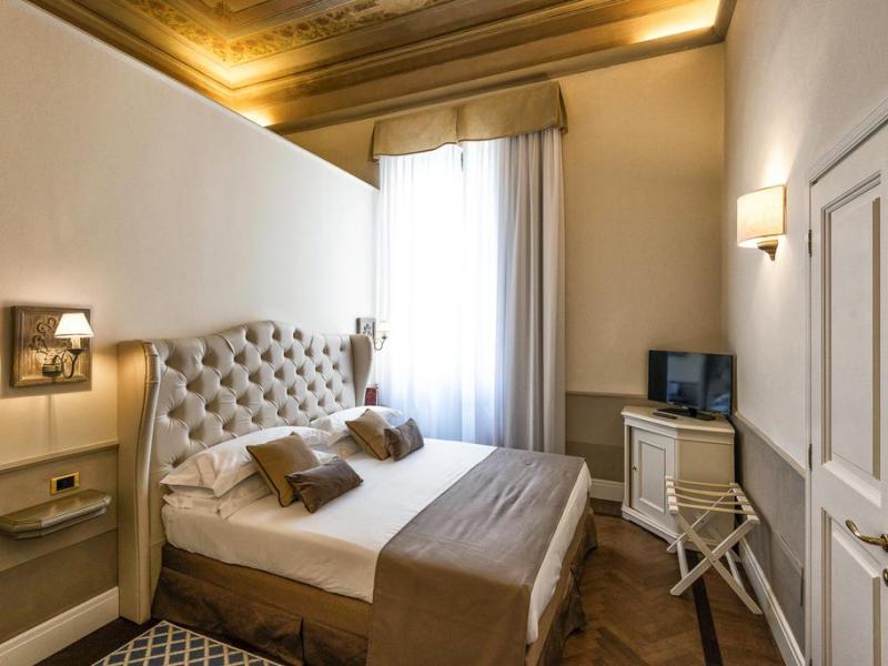 Palazzo Lorenzo Boutique Hotel