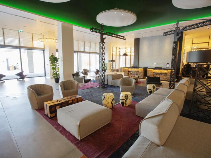 Canopy by Hilton Dubai Al Seef