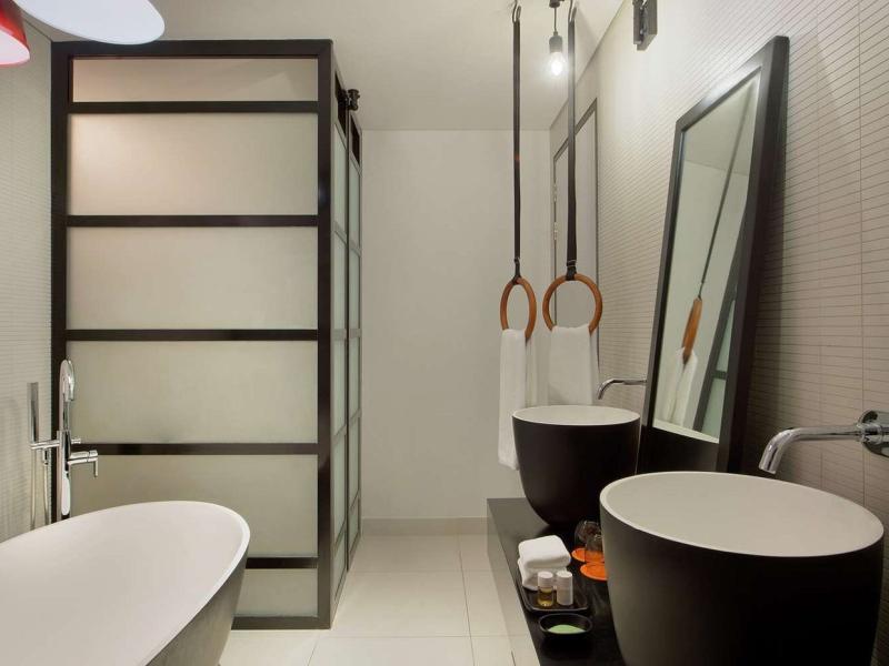 Canopy by Hilton Dubai Al Seef