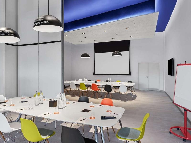 Canopy by Hilton Dubai Al Seef