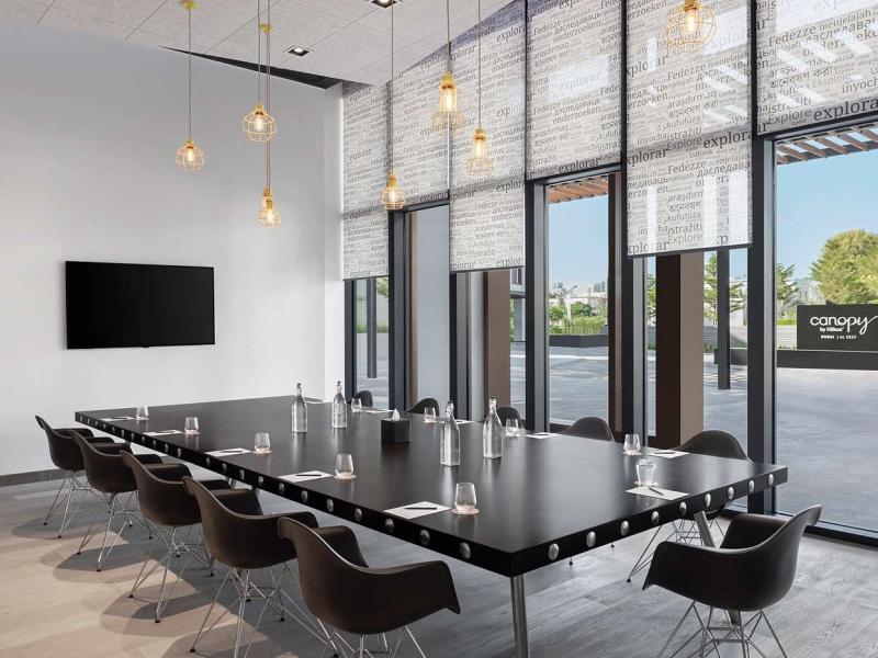 Canopy by Hilton Dubai Al Seef