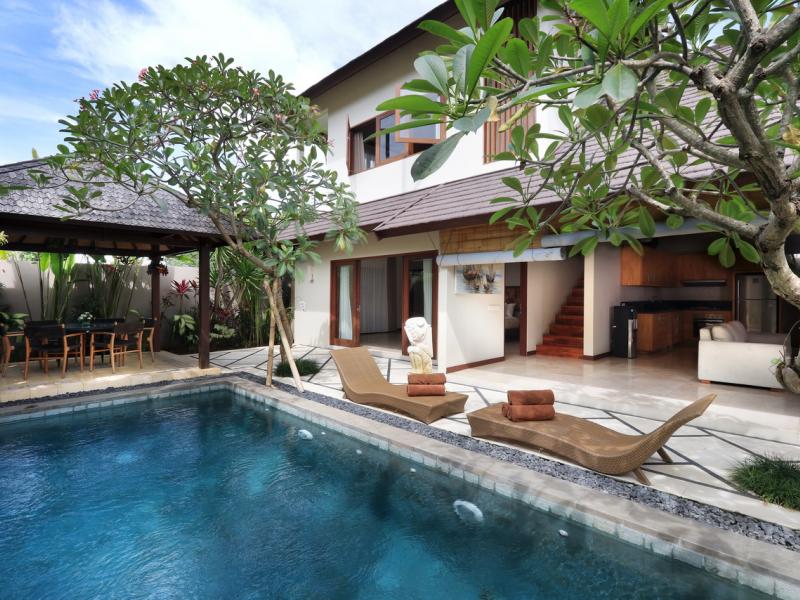 Desa Di Bali Villas