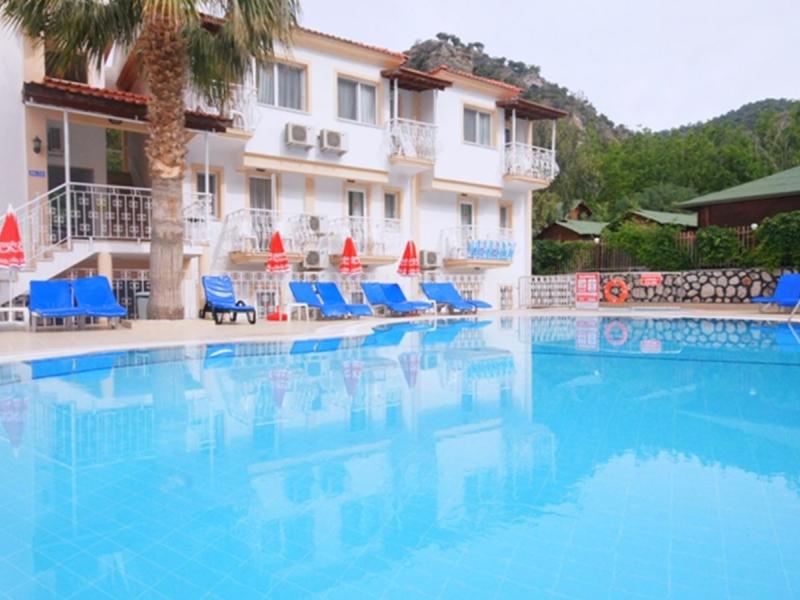 Karbel Beach Hotel