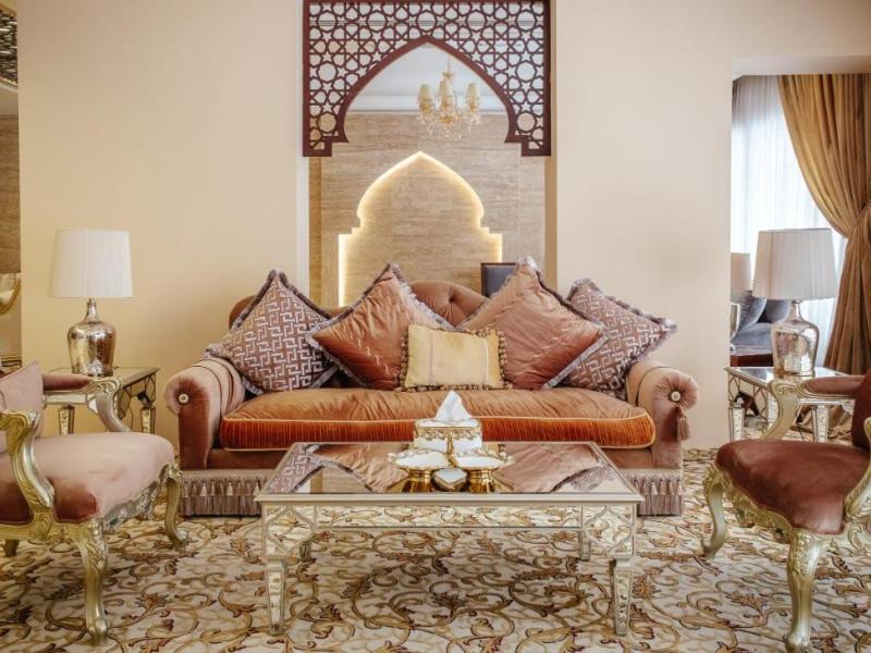 Crystal Plaza Al Majaz Hotel