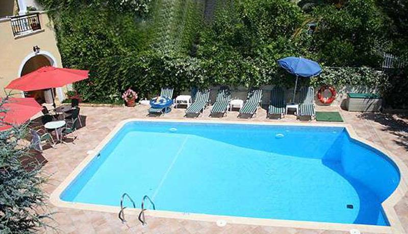 Ariti Apartments
