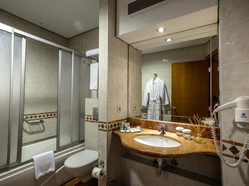 Usta Park Hotel
