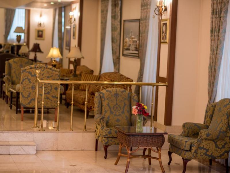 Usta Park Hotel