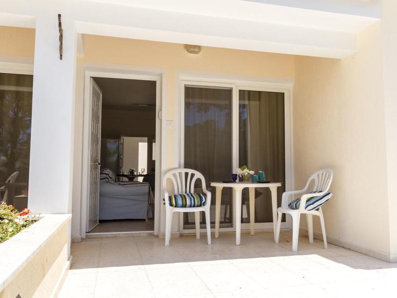 Larnaca Golden Beach Appartments