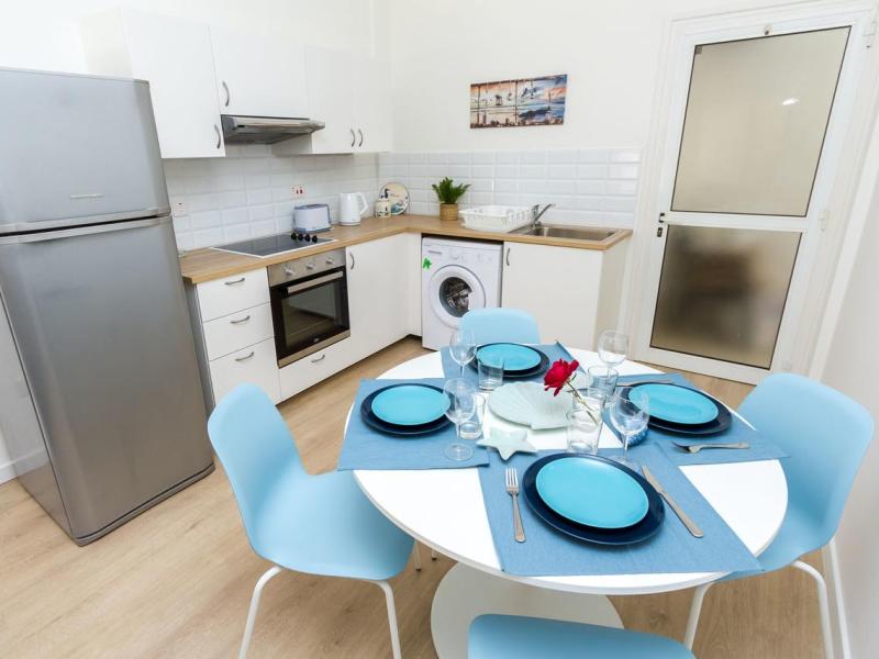 Larnaca Golden Beach Appartments