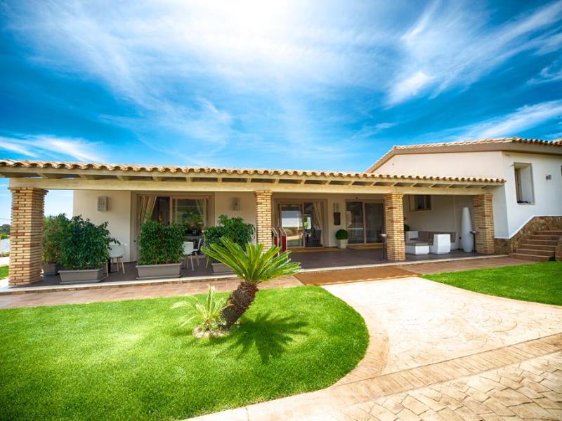 Hotel Eliantos