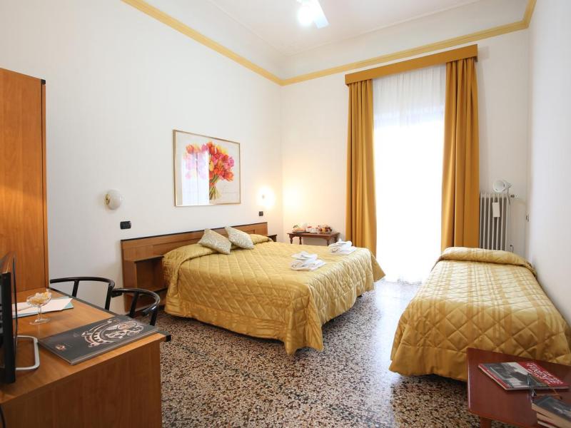 Hotel Casa Del Lago