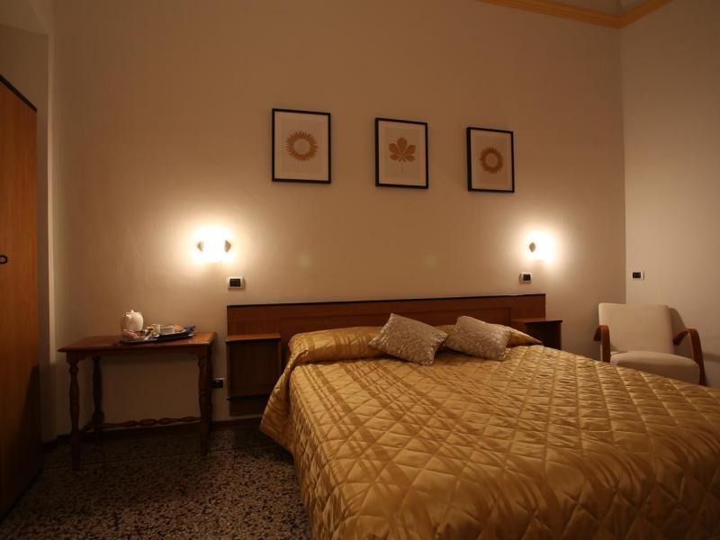 Hotel Casa Del Lago