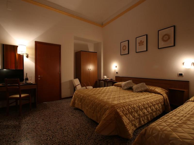 Hotel Casa Del Lago