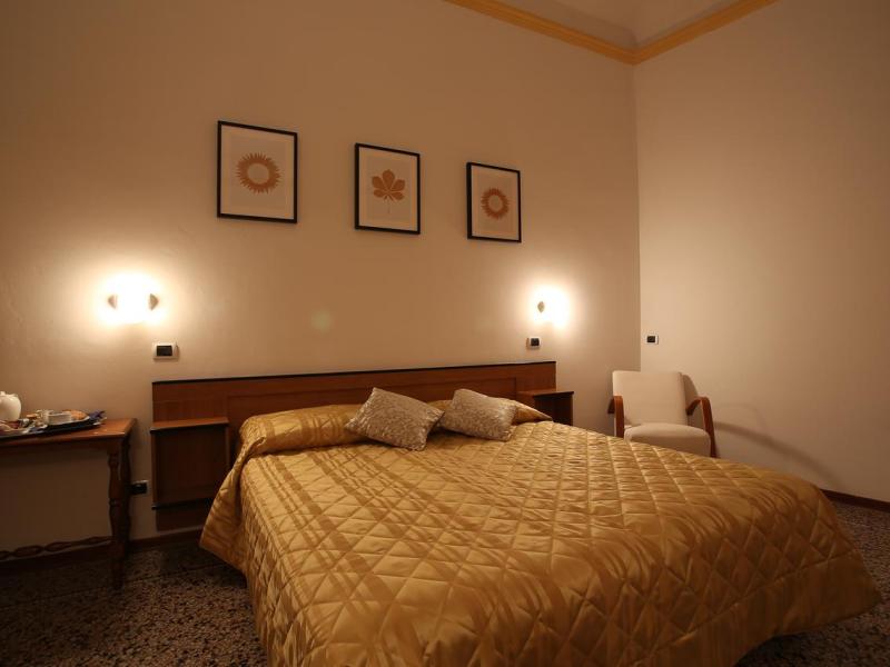 Hotel Casa Del Lago