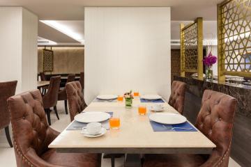 Отель Grand 5 Hotel & Plaza Таиланд, Бангкок, фото 5