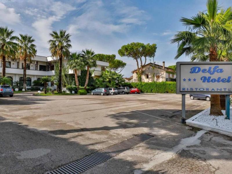 Delfa hotel 